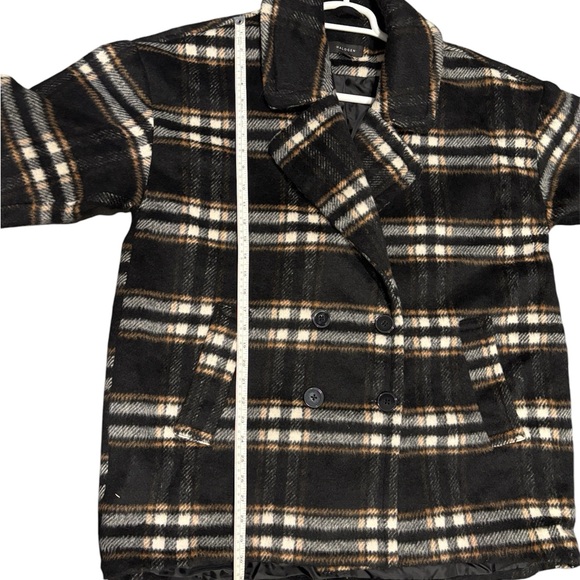Halogen button down heavy weight mid length plaid coat with pockets. Brand new! - Picture 5 of 10